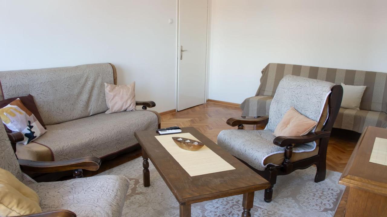 Dvosoban Stan U Strogom Centru Apartment Krusevac Ngoại thất bức ảnh